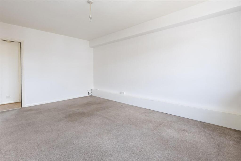 14a Forest Dr (15).jpg