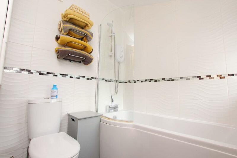 Annexe bathroom