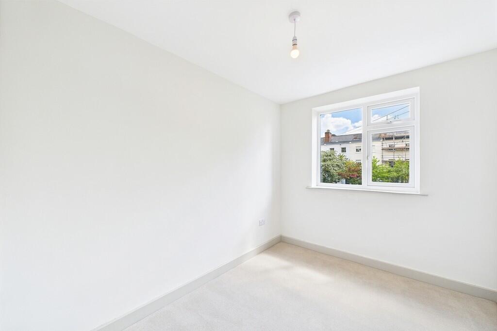 CAM03416G0-PR0081...