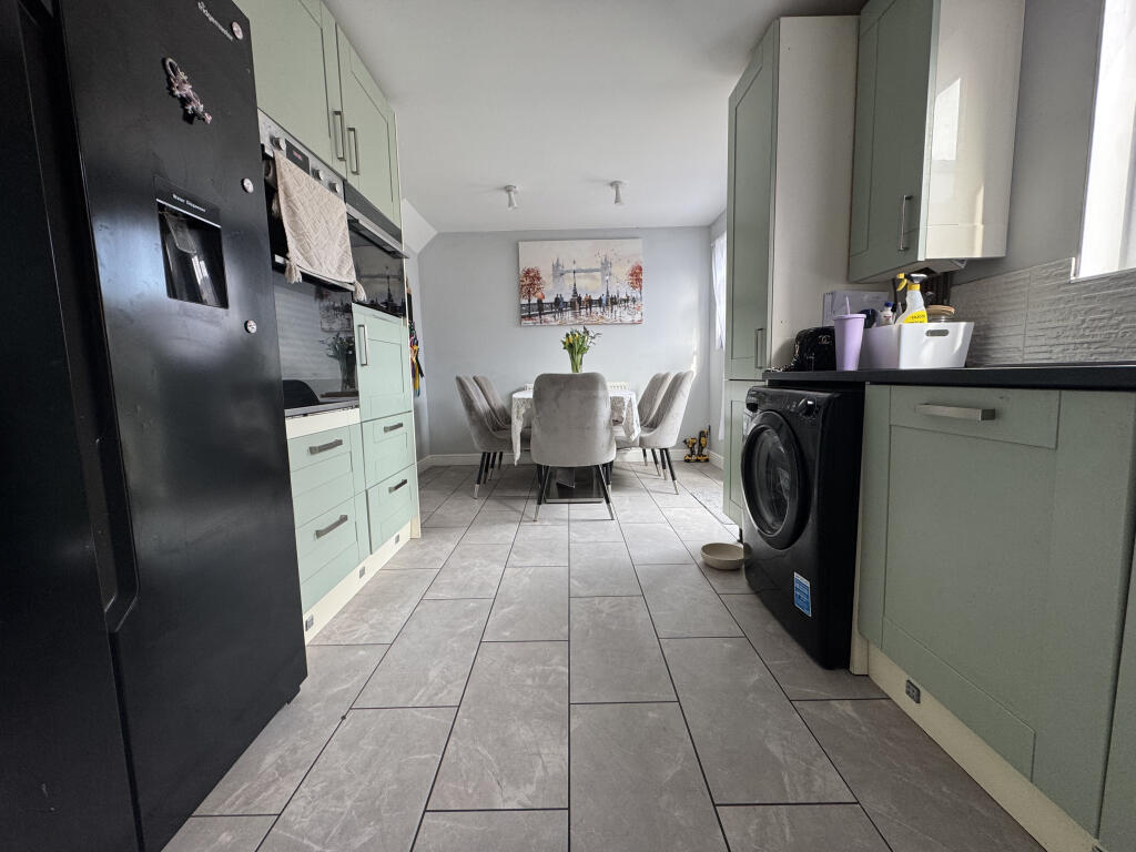 Kitchen/Dining Area 2