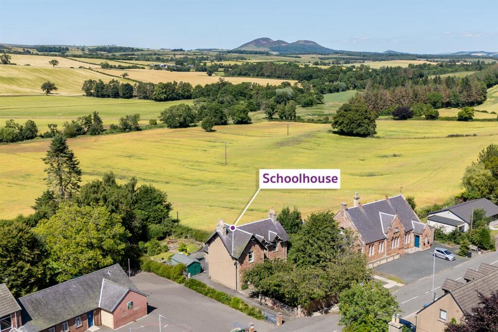Schoolhouse_Lilliesleaf_External.jpg