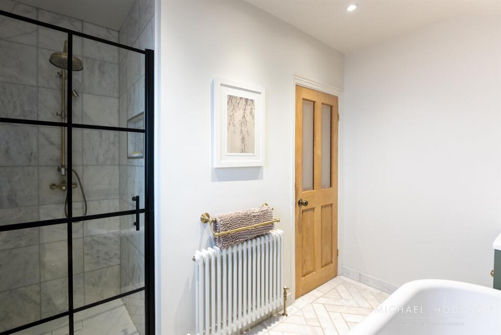 80 Ewesley Road-27.jpg