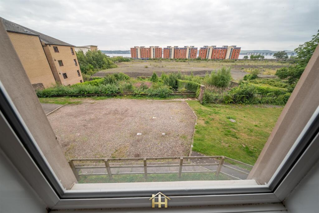 22A ROSEANGLE DD1 4LR 240725 EDIT (19 of 43).jpg