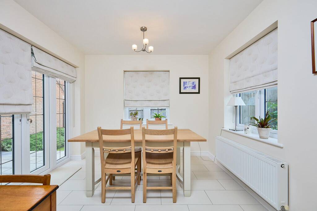 Edward Knight 202...