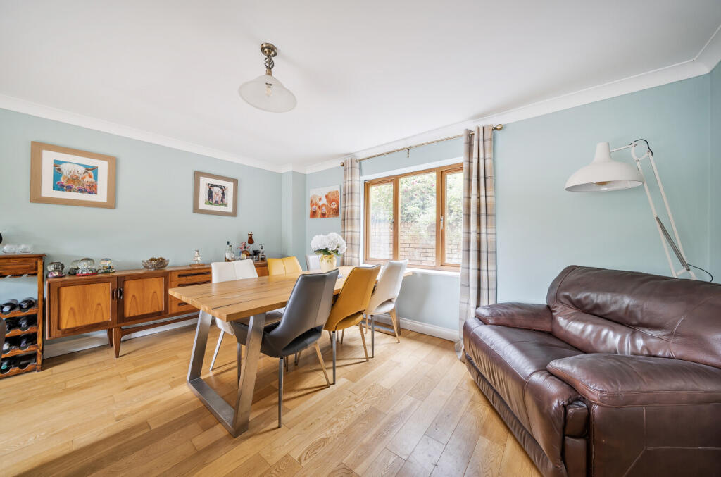 1342761-10-68adde...