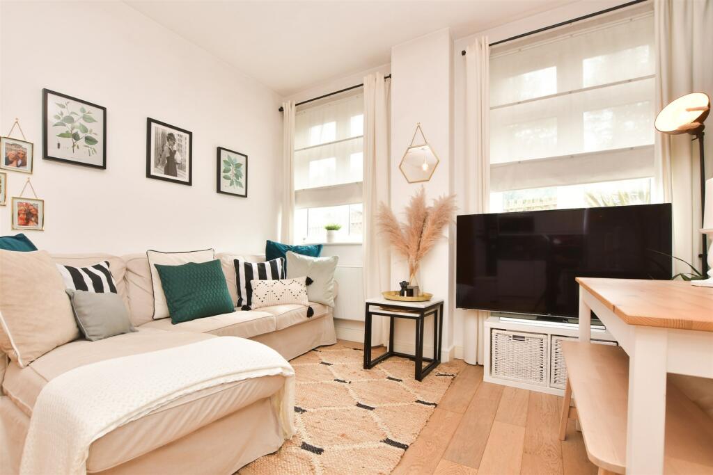Living/Kitchen Area	