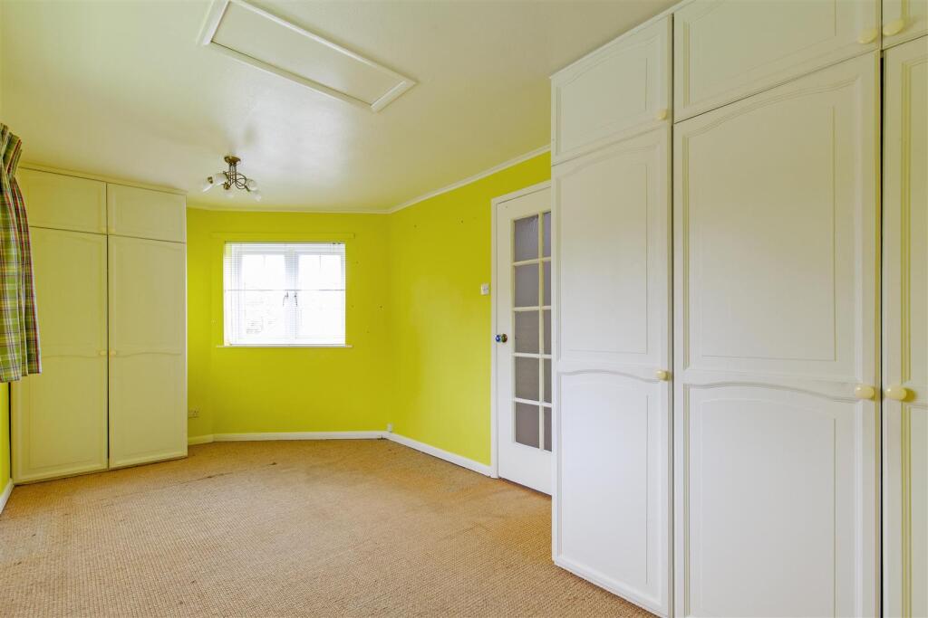 Bedroom 2-3.jpg