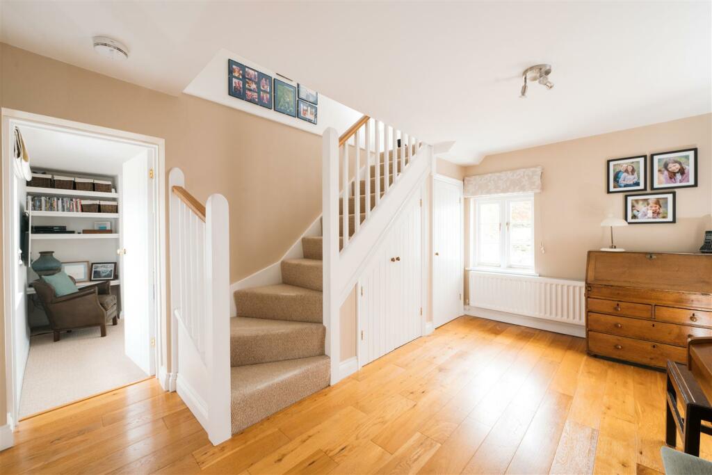 Forresters Cottage, Pirton-03.jpg