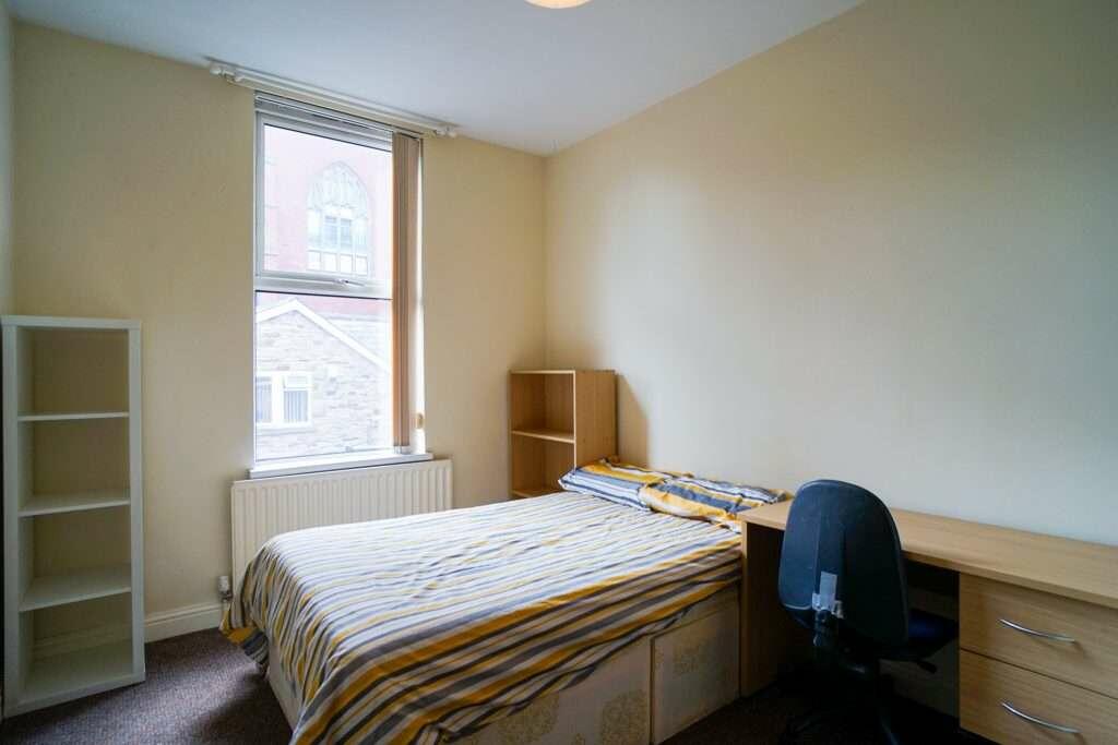 9_Harcourt_Crescent