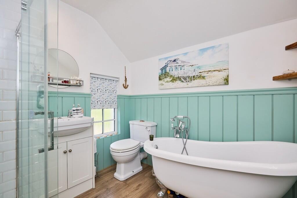 Edward Knight 202...