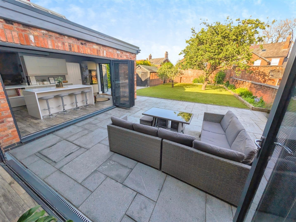 user_edited_photo-ce536143_user-edited-84d97cc3-48