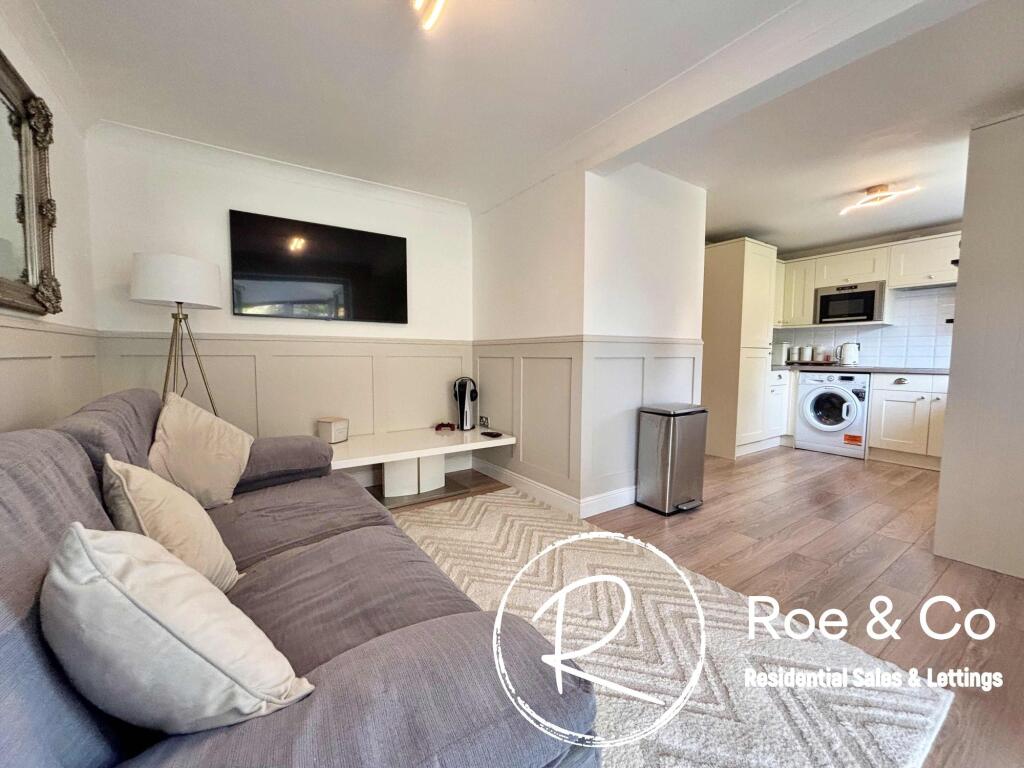 Kitchen/family room