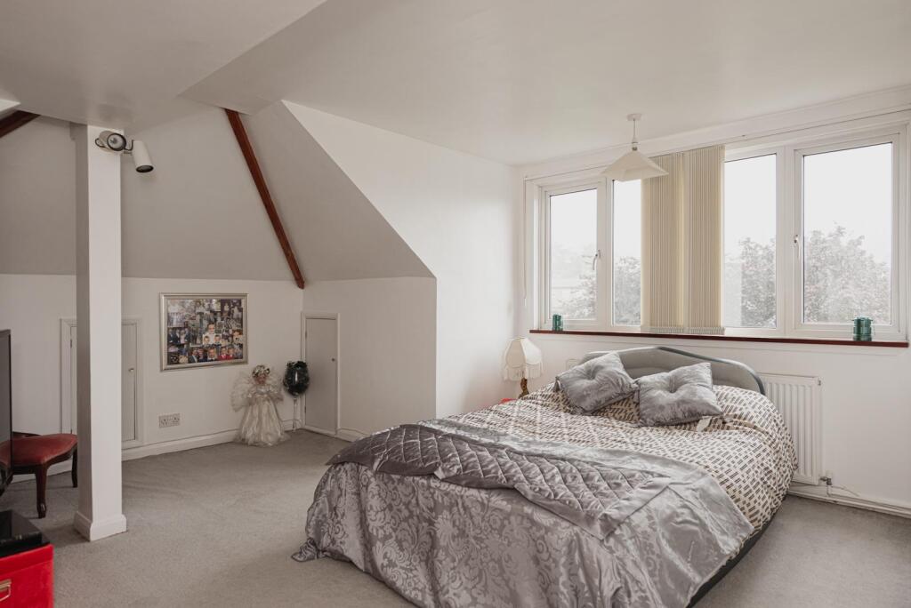 Rightmove 22.jpg