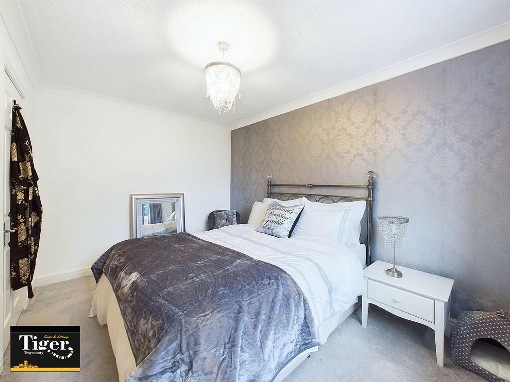 CAM03440G0-PR0211...