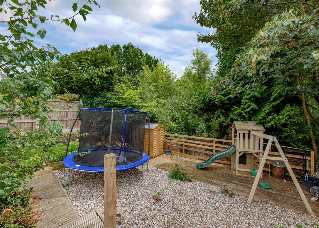 14 Sandringham Road-External (3).jpg