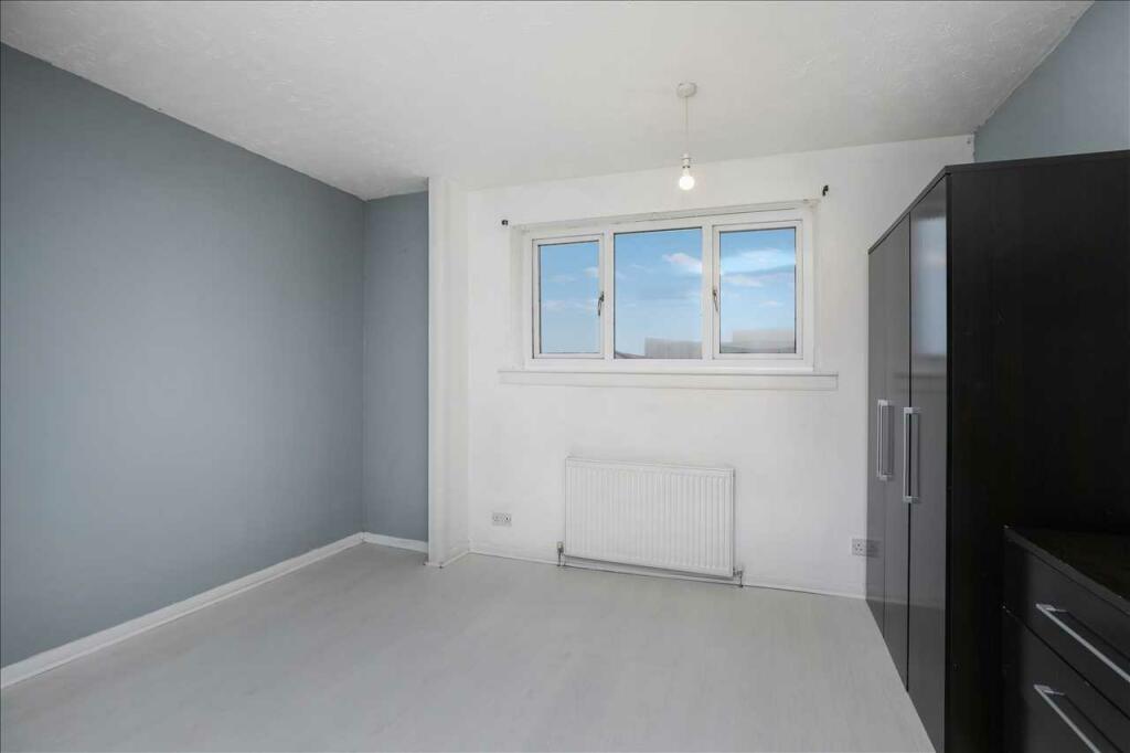 Bedroom (2)