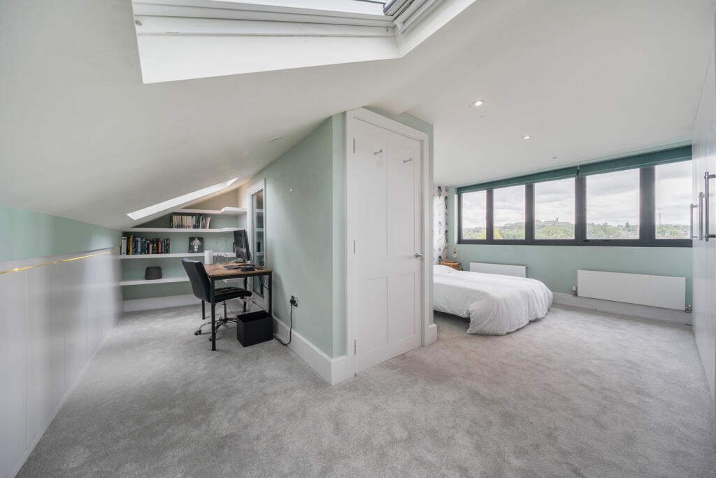 1305255-14-684068...