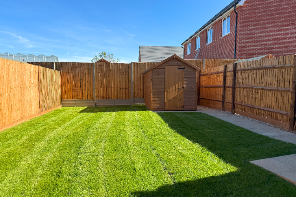 Turfed rear garden