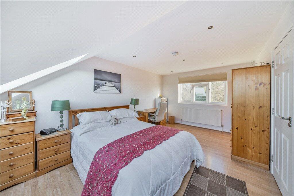 Davidson Frost-Wellings, DFW, The Highway, Bedroom