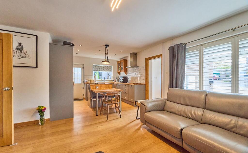 Walney Close 14.jpg
