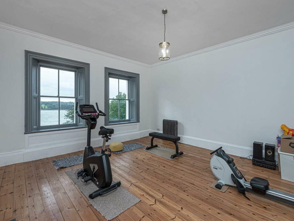 LLANFAIR-HALL-2ND-FLOOR-GYM-01.jpg