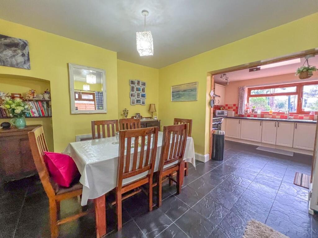 Ryde Av. - Image-11.jpg