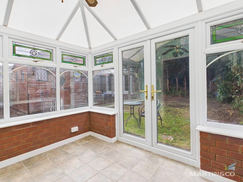 CAM03111G0-PR0376...