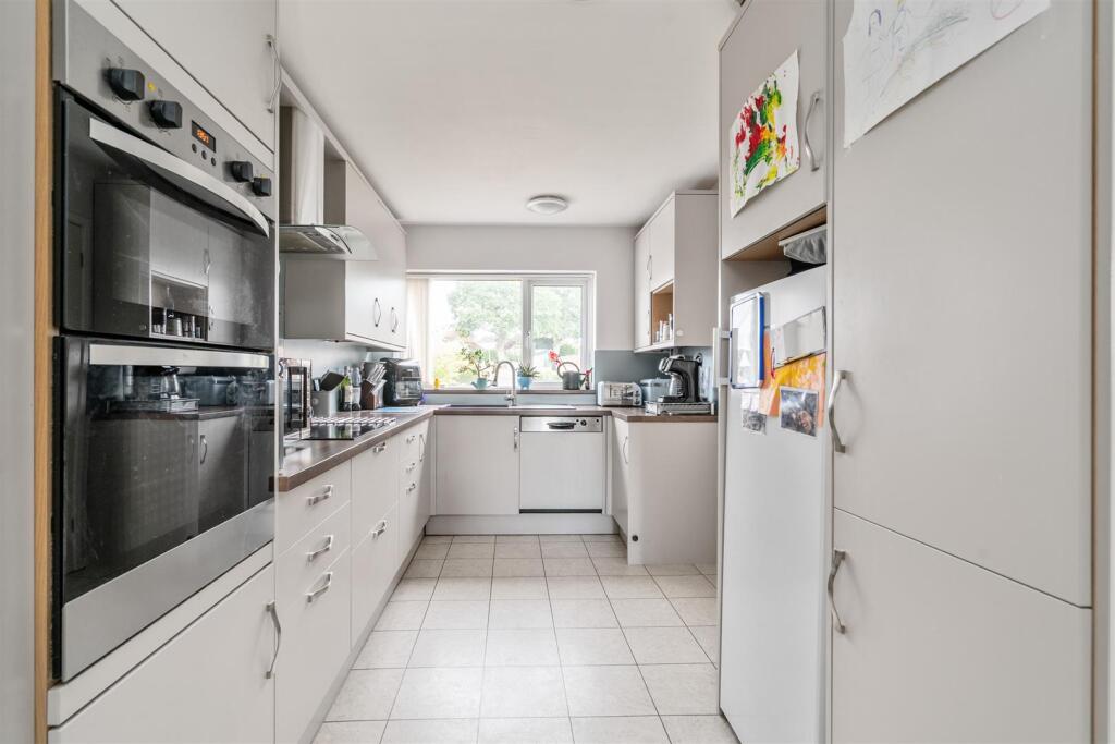 45 Hollywell Road_1.jpg