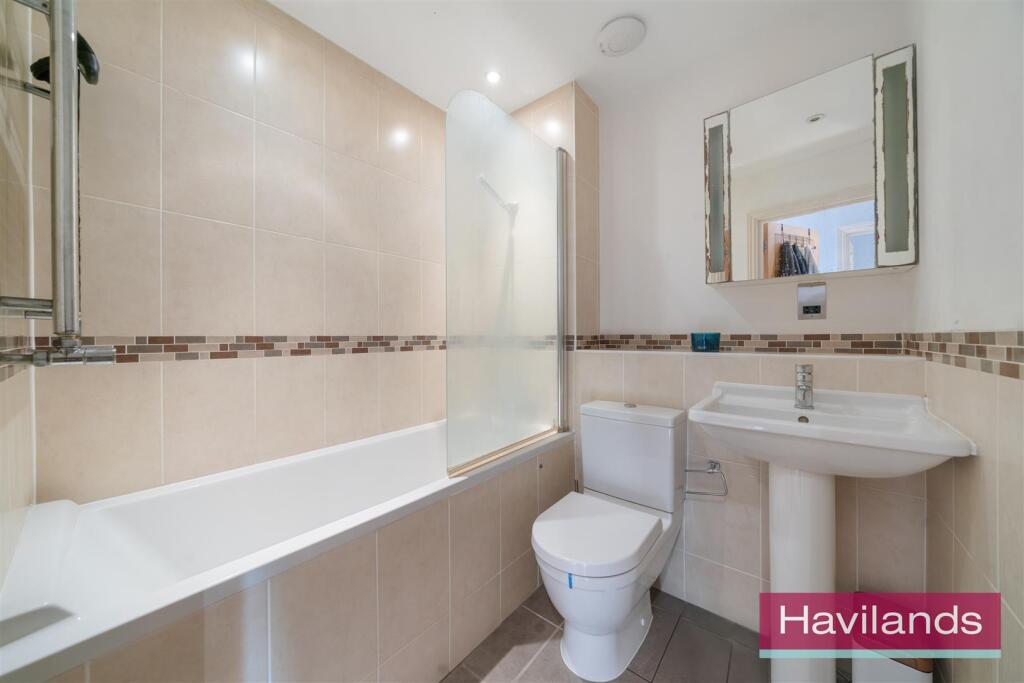 Brockley Court-3.jpg