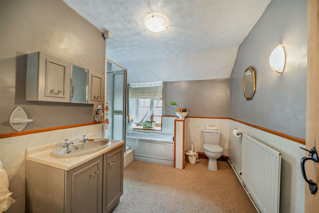 8558170-interior33-800.jpg