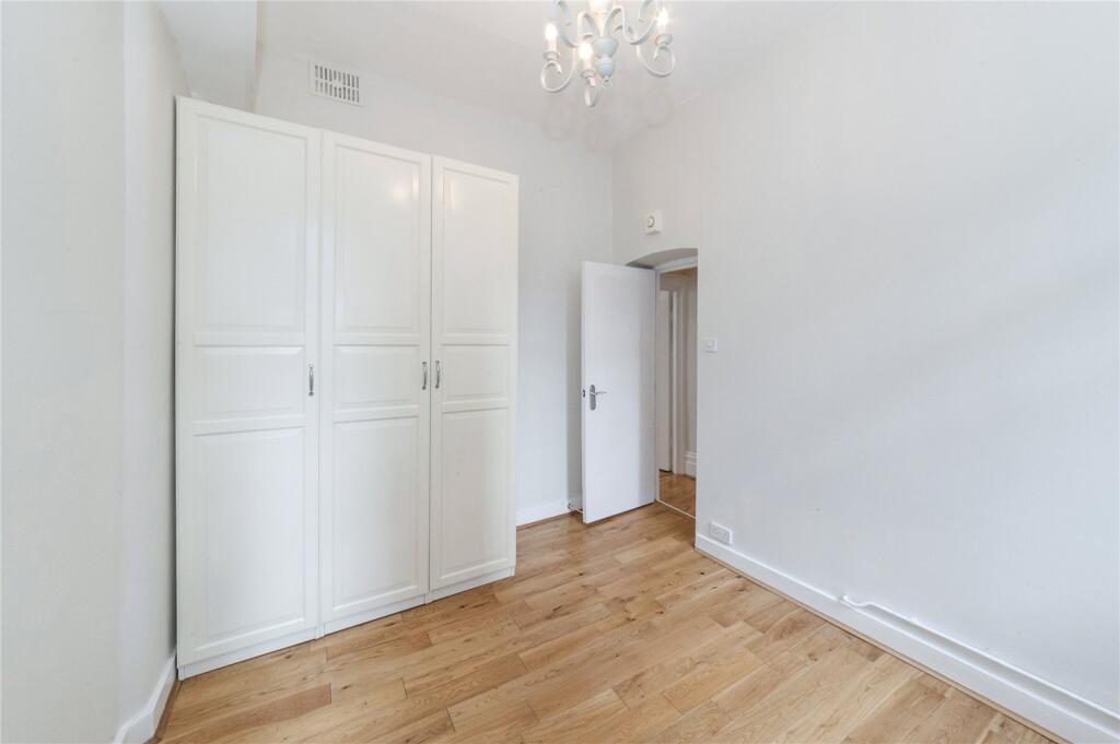 Bedroom 2 (Rear)