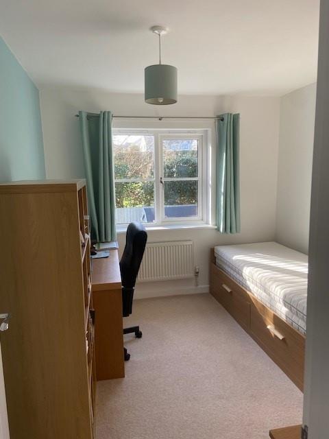 Bedroom2.jpg