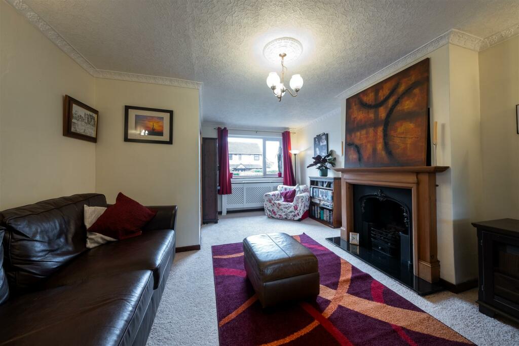 51 Russet Road-011.jpg