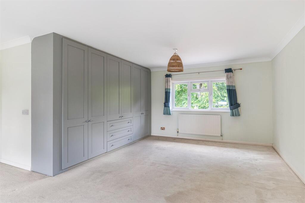 Bonners, Mark Way, GU7 2BW-49.jpg