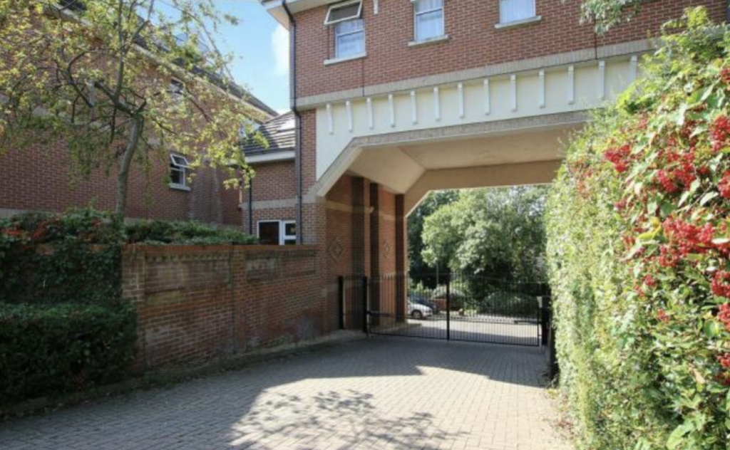 Screenshot 2024-09-06 at 17.33.25