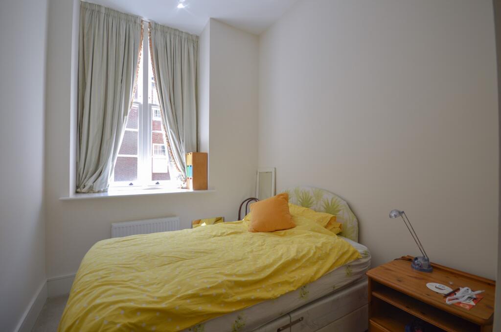 Bedroom 2 (smaller b