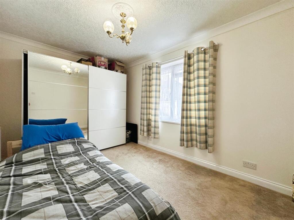 42c5ff43-image_picker_D91B0F4C-02AE-4D8A-99FF-169F