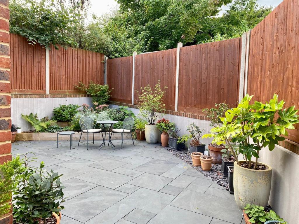 Rear Garden.jpg