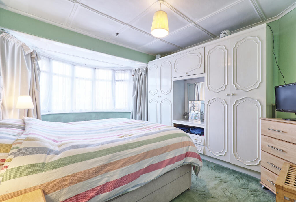 Bed 1