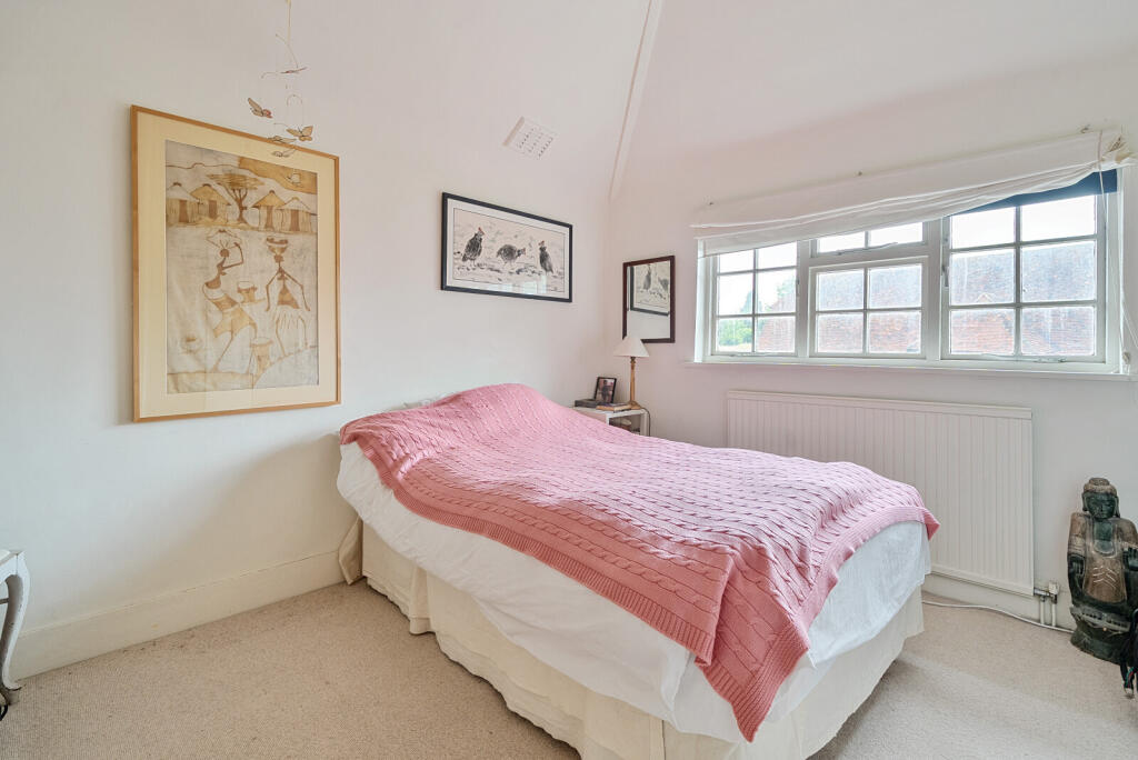 1300454-16-684697...