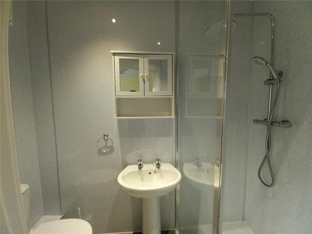 Bed 2 Ensuite
