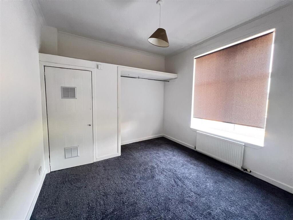 18 Main St Test-09.jpg