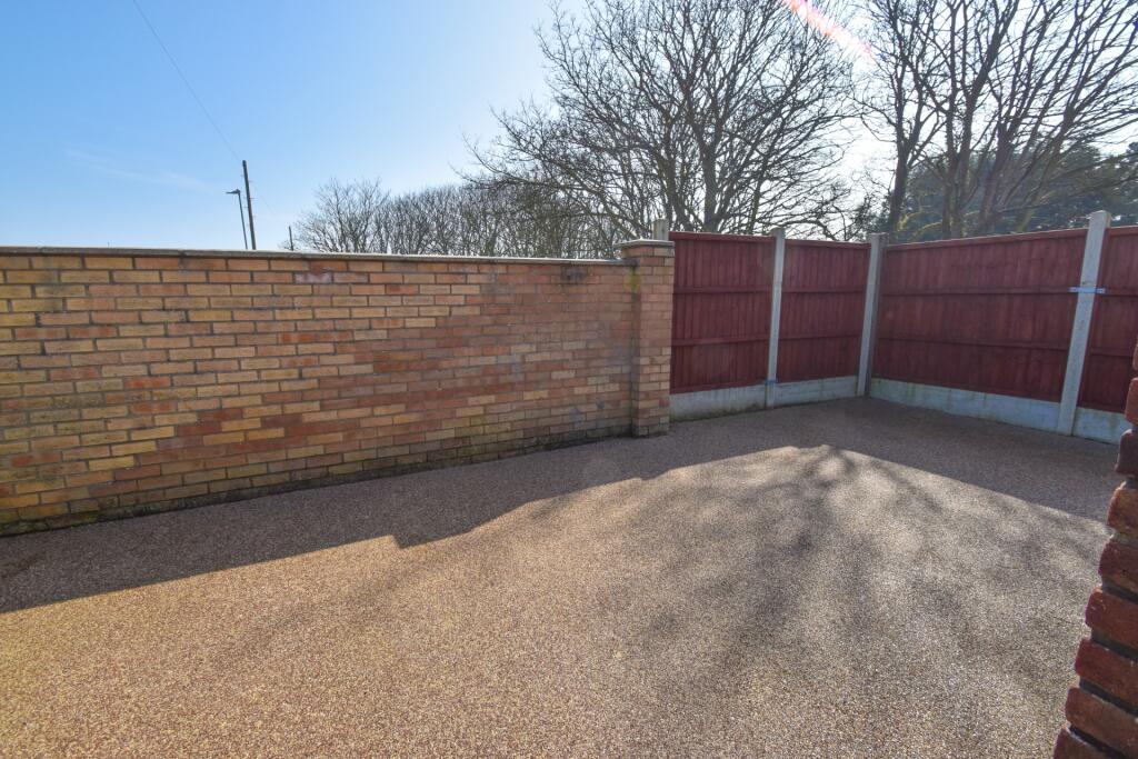 parking/garden area