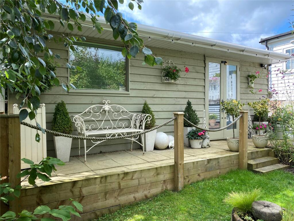 Outbuilding