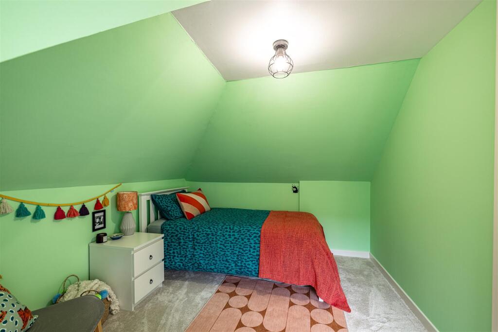 42 Glendinning Terrace Galashiels 29.jpg