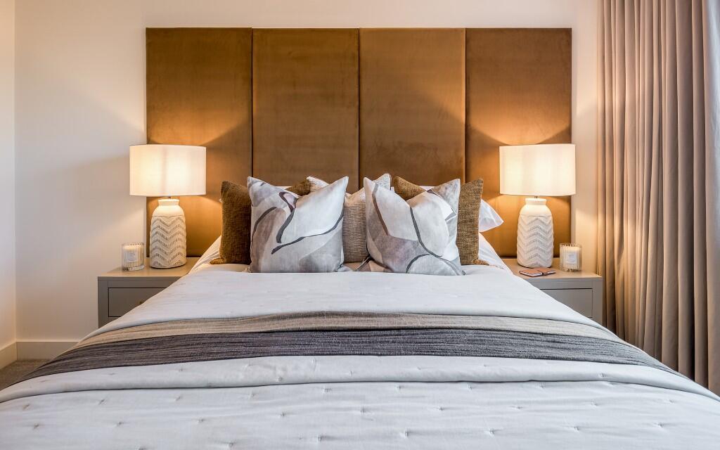 Fieldfare Show Home