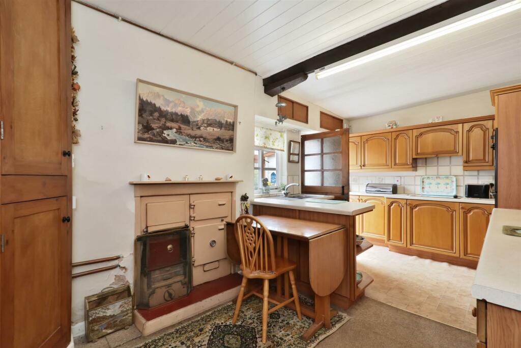Corner End Cottage Wellington - (31).jpg