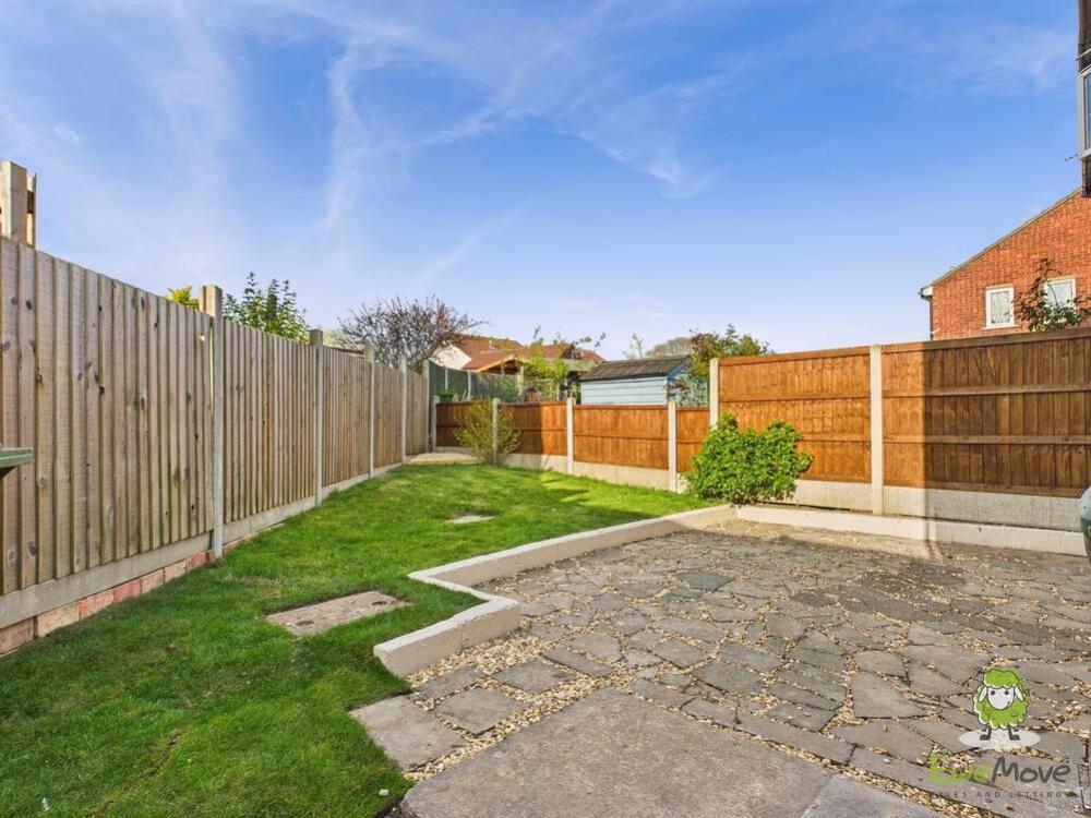 Back Garden - Emily Dimelow Ewemove Whitchurch and