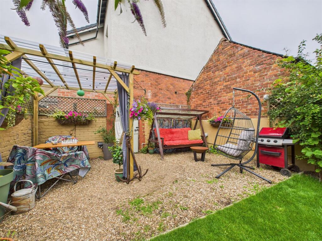 Garden: