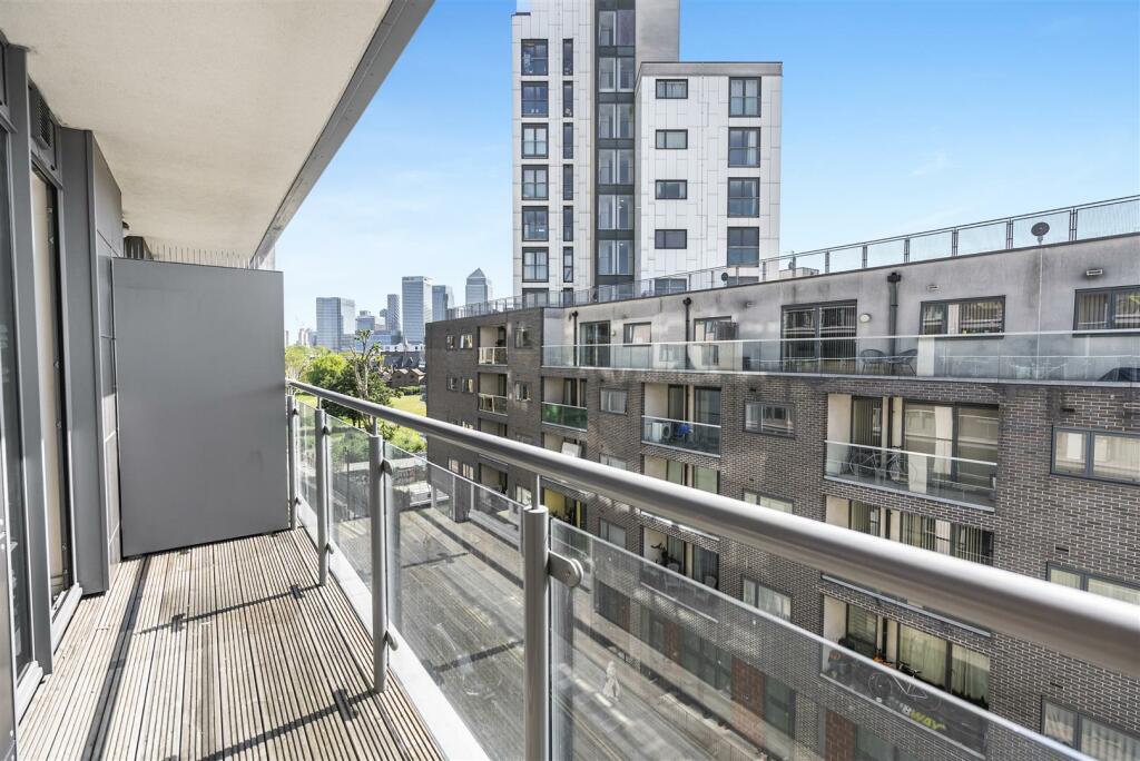 8557115-exterior02.jpg